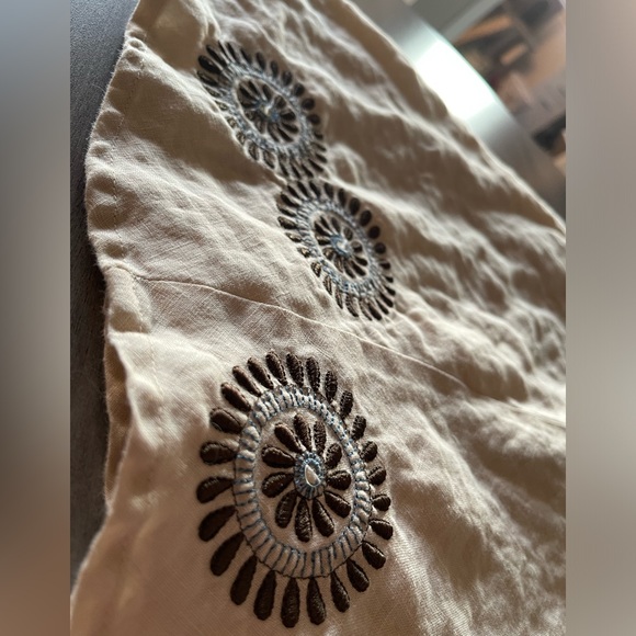 Willi Smith Linen Skirt - Embroidered Medallions - Size 6 - Picture 15 of 16